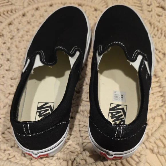 Vans Black and White Slip-On Shoes - Picture 4 of 8